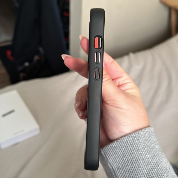 Casetify 14 Pro Case - Picture 4 of 6